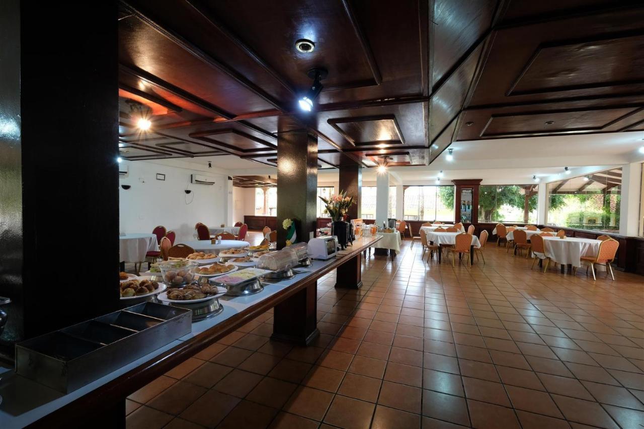 El Pantanal Hotel & Resort Puerto Quijarro  Eksteriør billede