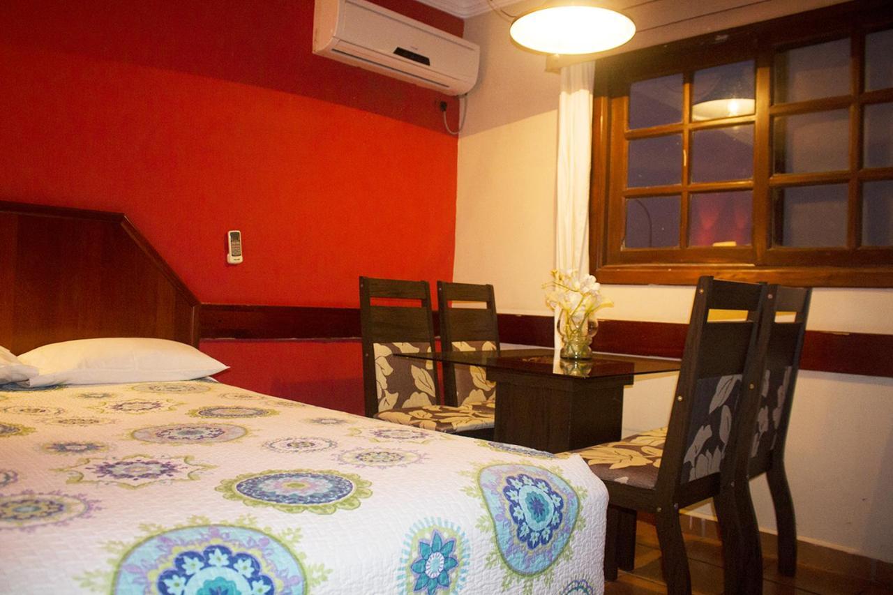 El Pantanal Hotel & Resort Puerto Quijarro  Eksteriør billede